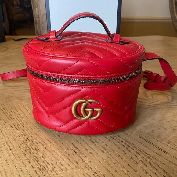 ❤️ Authentic Gucci GG Marmont Matelasse Mini Backpack, Brand New - Picture 1 of 14